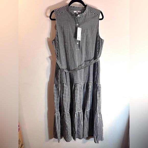 Uniqlo Dresses & Skirts - UNIQLO Sz L Black and White Gingham Sleeveless Dress Tiered Ruffles NEW WITH TAG